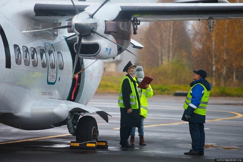 С полётом в бизнес-джете сравнил авиарейс из Пскова в Петербург его первый пассажир