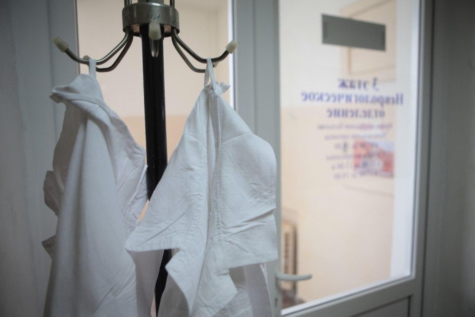  Заведующая филиалом Бежаницкой больницы в Локне заболела COVID-19