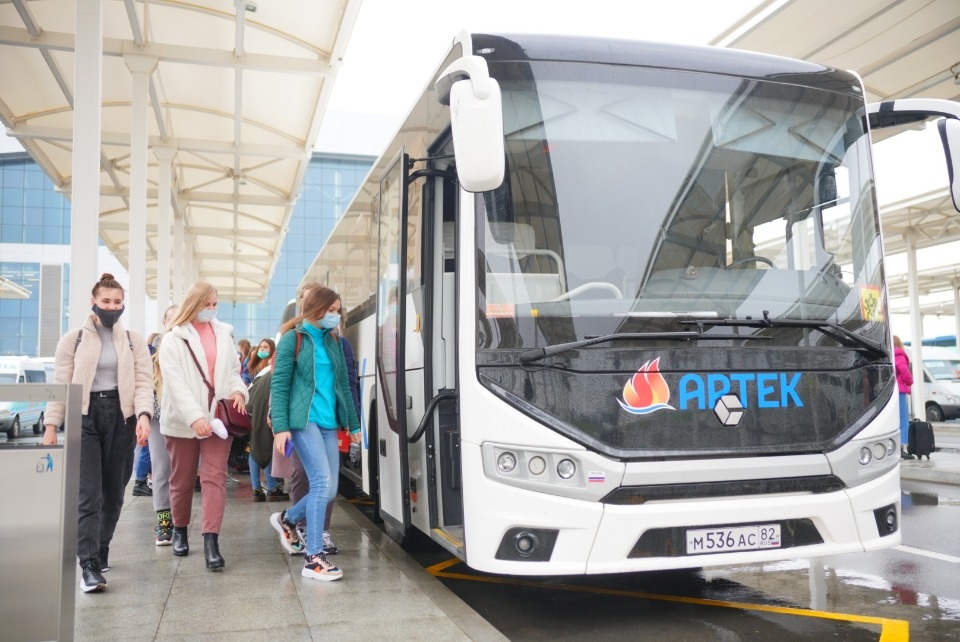 Девочки на миллион