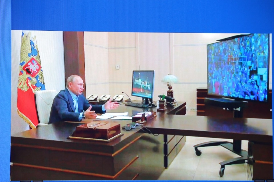 Девочки на миллион