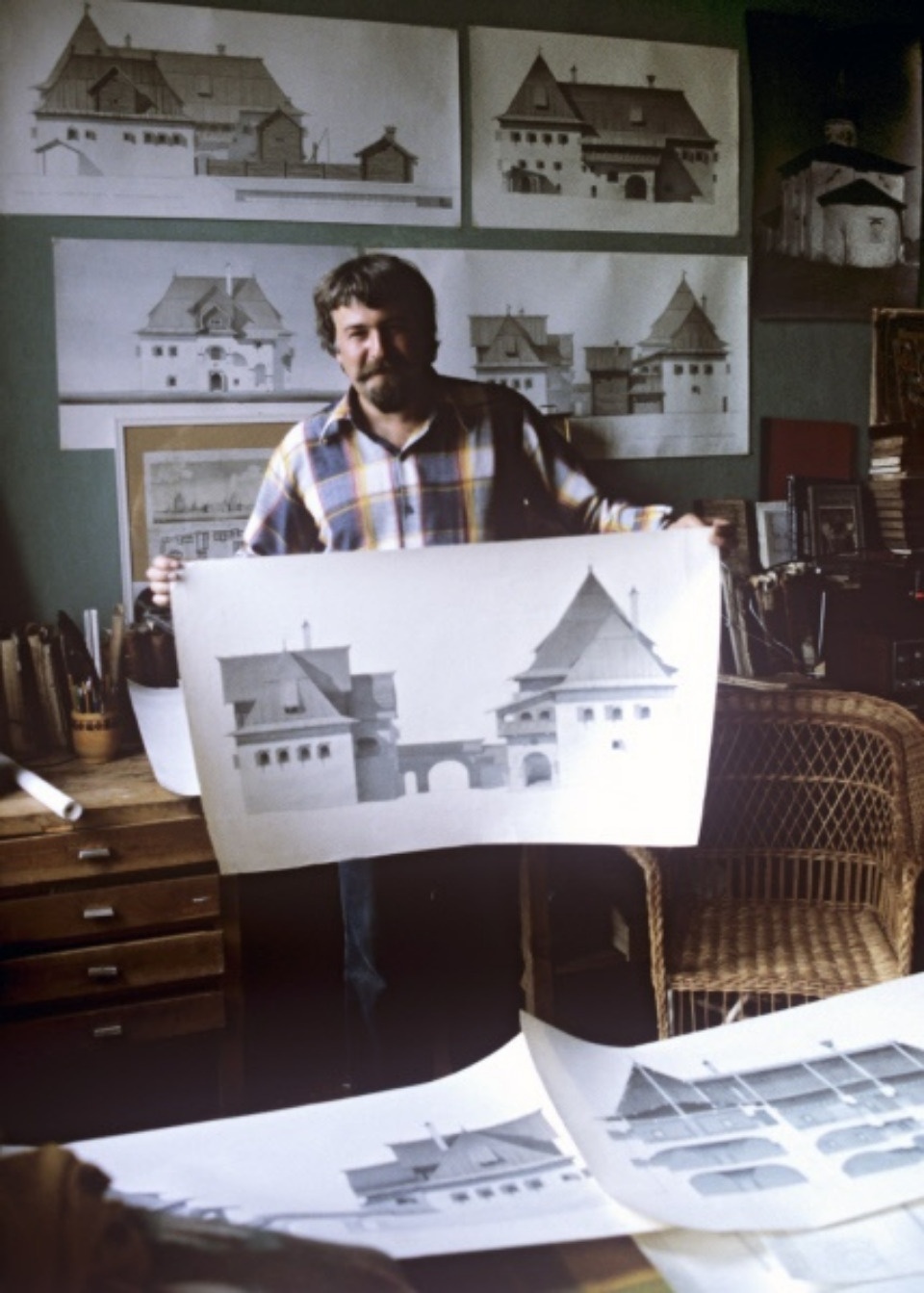 Ушел из жизни псковский архитектор-реставратор Борис Постников