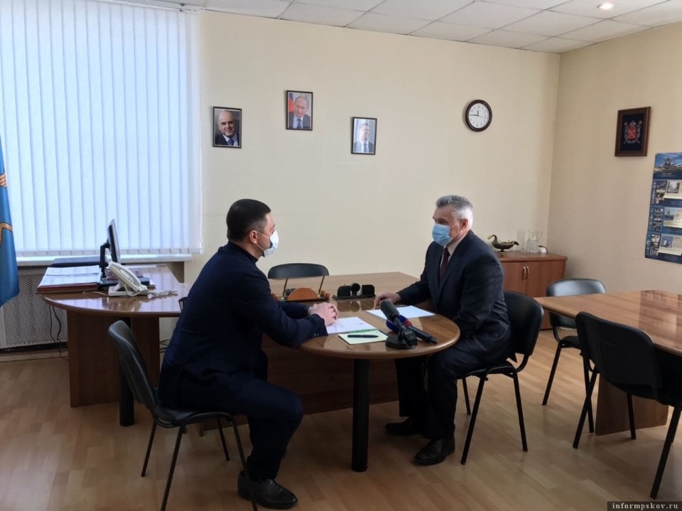 Глава Дедовичского района заручился поддержкой в ремонте еще одного моста через реку Шелонь