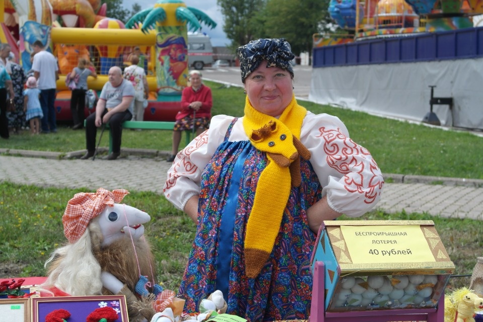  Пять псковичек участвуют в первом российском чемпионате по креативному вязанию