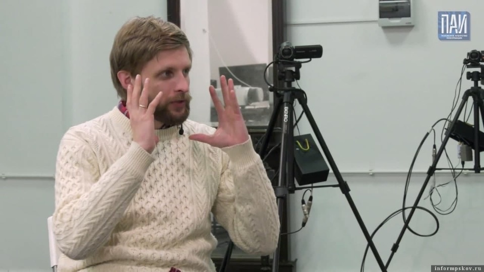 Семен Серзин: Артисты в псковском театре классные, мне нравятся