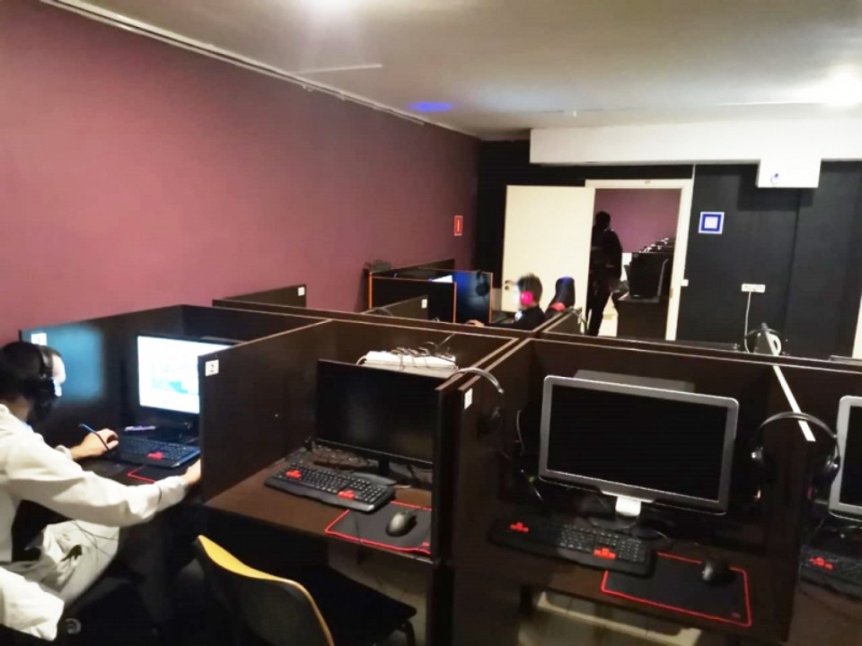 За организацию незаконного досуга накажут компьютерный клуб в Рижском проспекте в Пскове За организацию незаконного досуга накажут компьютерный клуб в Рижском проспекте в Пскове