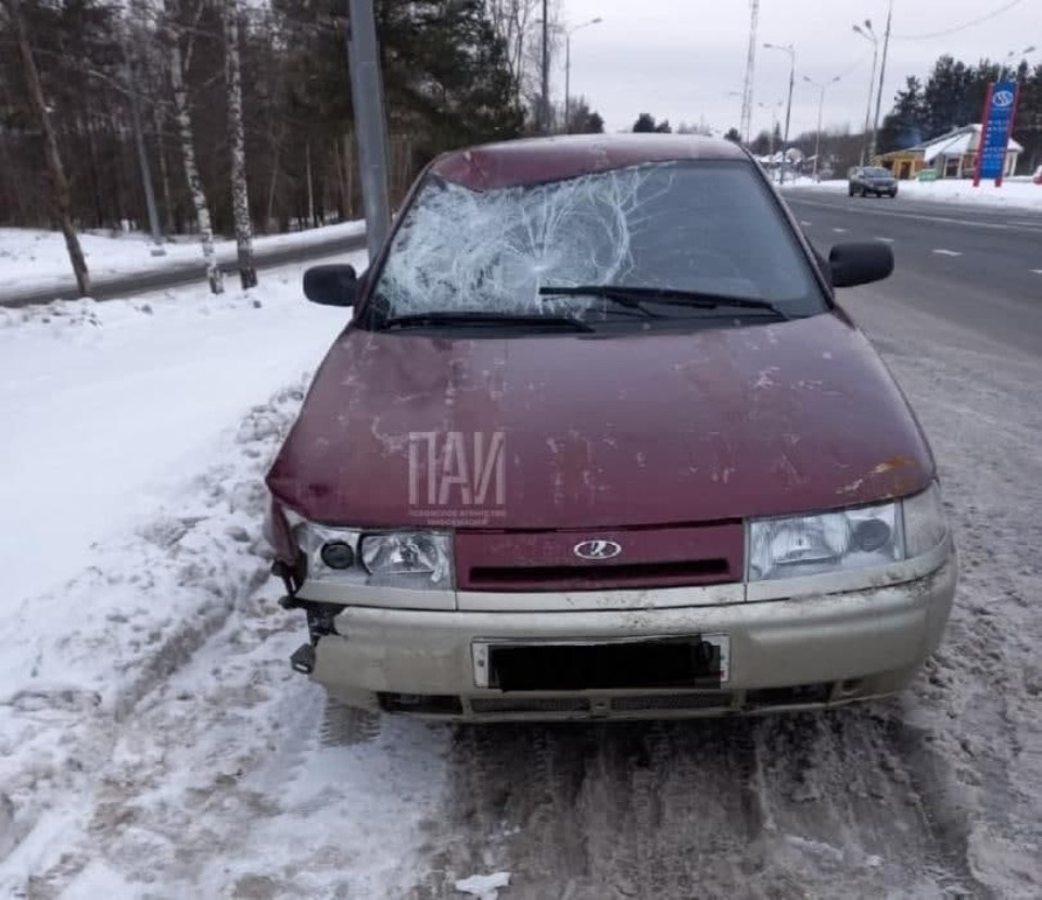 В Пустошке автомобиль насмерть сбил велосипедиста