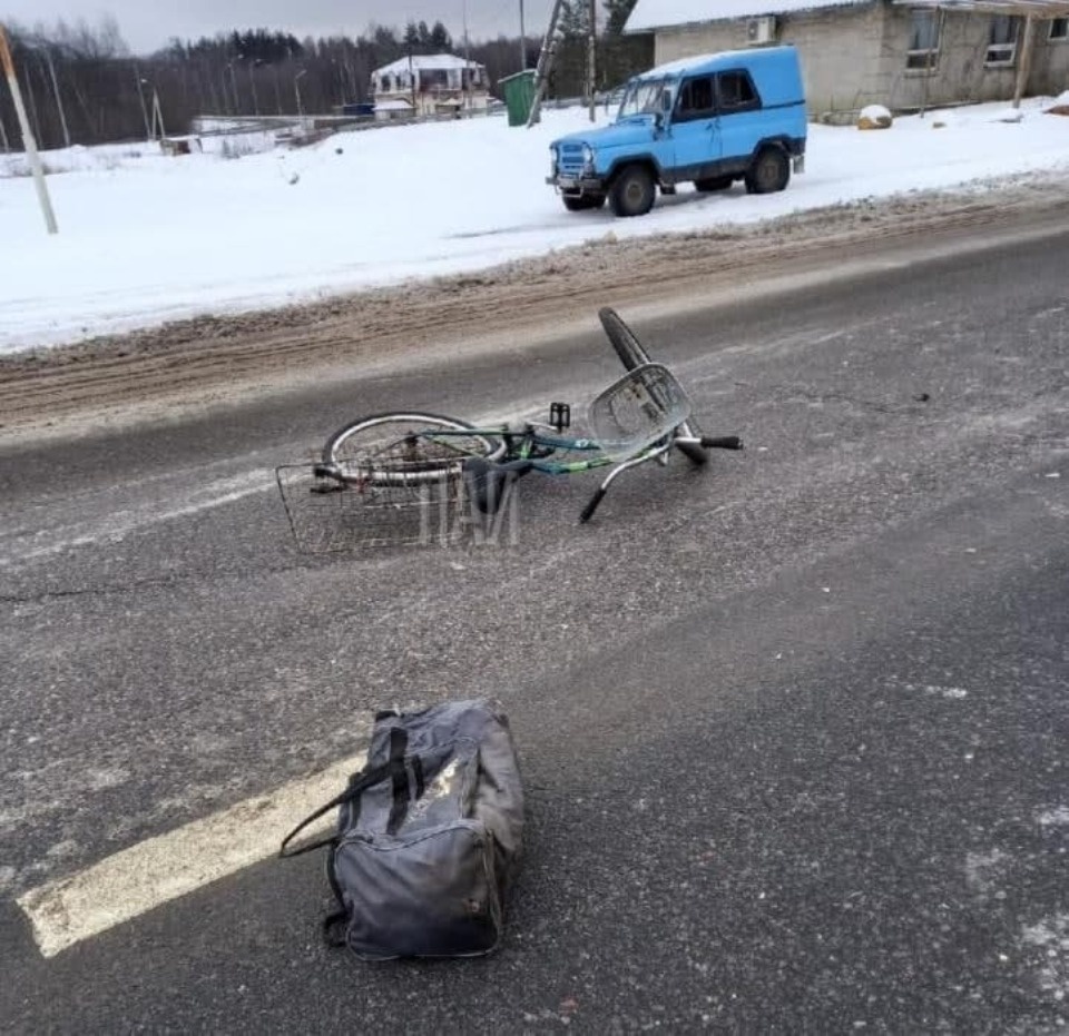 В Пустошке автомобиль насмерть сбил велосипедиста
