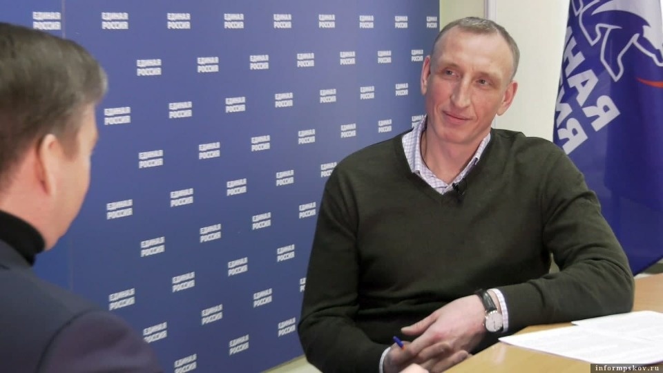 Лидеров среди единороссов в Псковской области назвал Александр Козловский