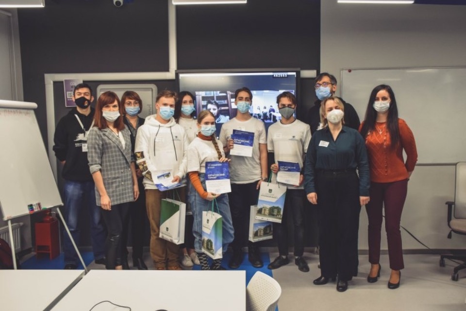 Псковские школьники отправятся на стажировку в Курчатовский институт