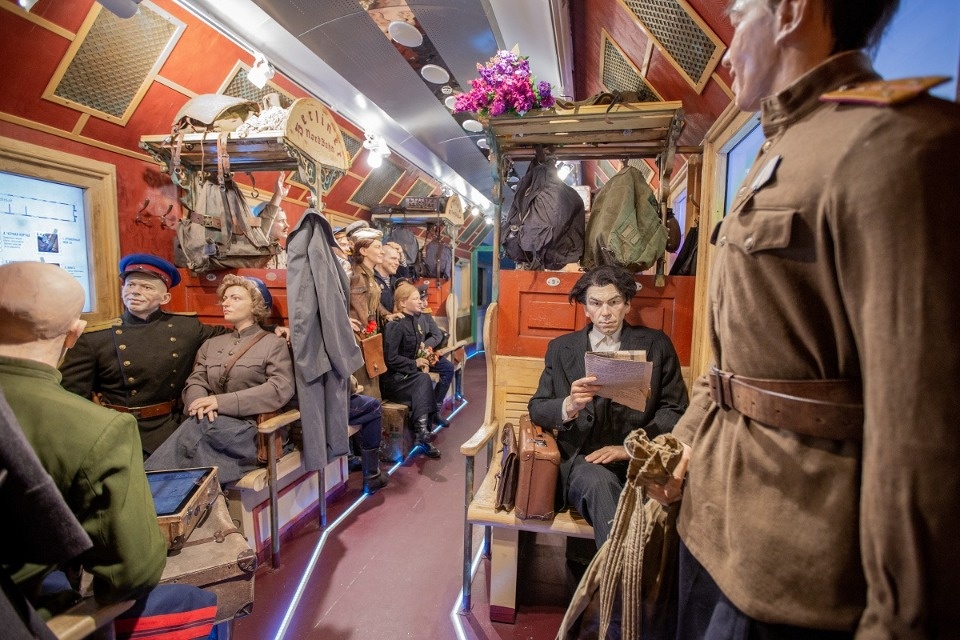 «Поезд Победы» в Великих Луках посетили почти 3 тысяч человек «Поезд Победы» в Великих Луках посетили почти 3 тысяч человек