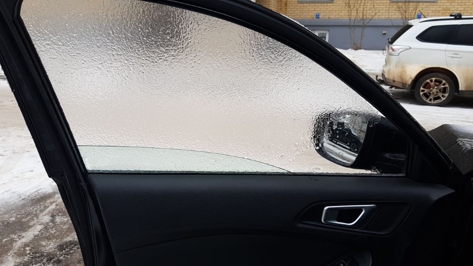 Тала Нещадимова рассказала, что вызвало ледяную крупу в Пскове