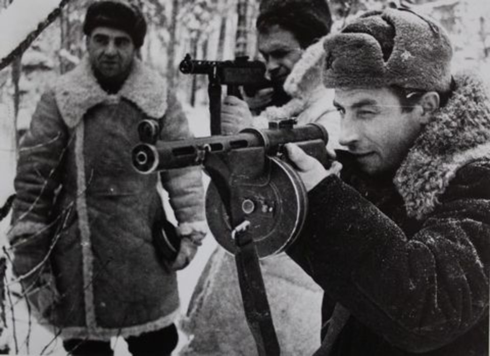 Годовщину освобождения от фашистских захватчиков отмечают несколько районов Псковской области