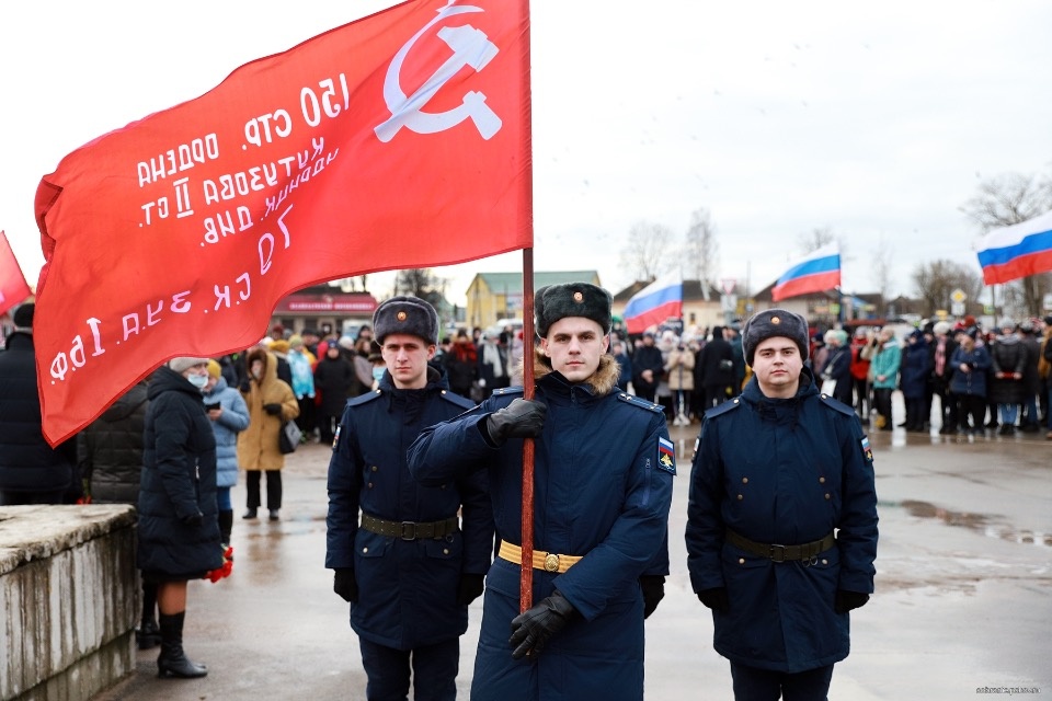 77-ую годовщину освобождения от немецко-фашистских захватчиков празднует Порховский район