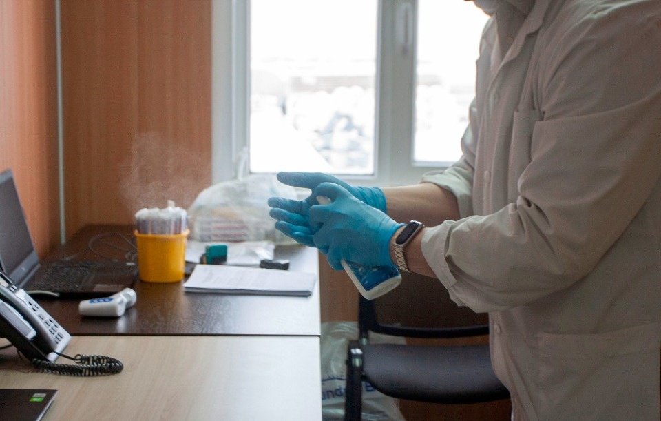 На заводе «Титан-Полимер» прошла выездная вакцинация от коронавируса