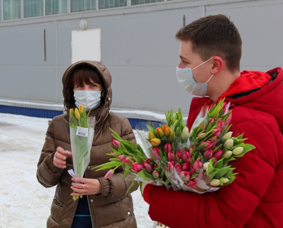 «Команда 08.03»