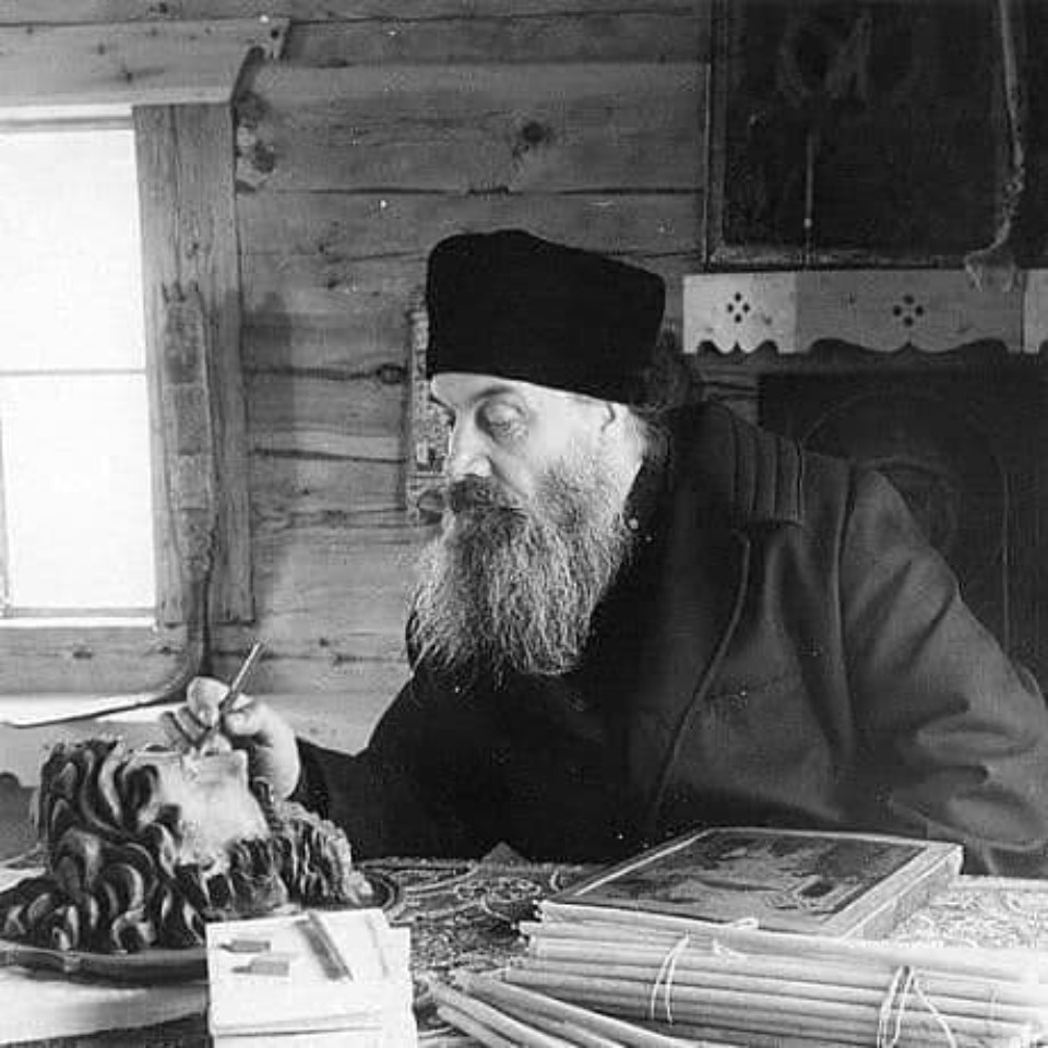 Иконописную мастерскую воссоздадут в башне Святых ворот Псково-Печерского монастыря