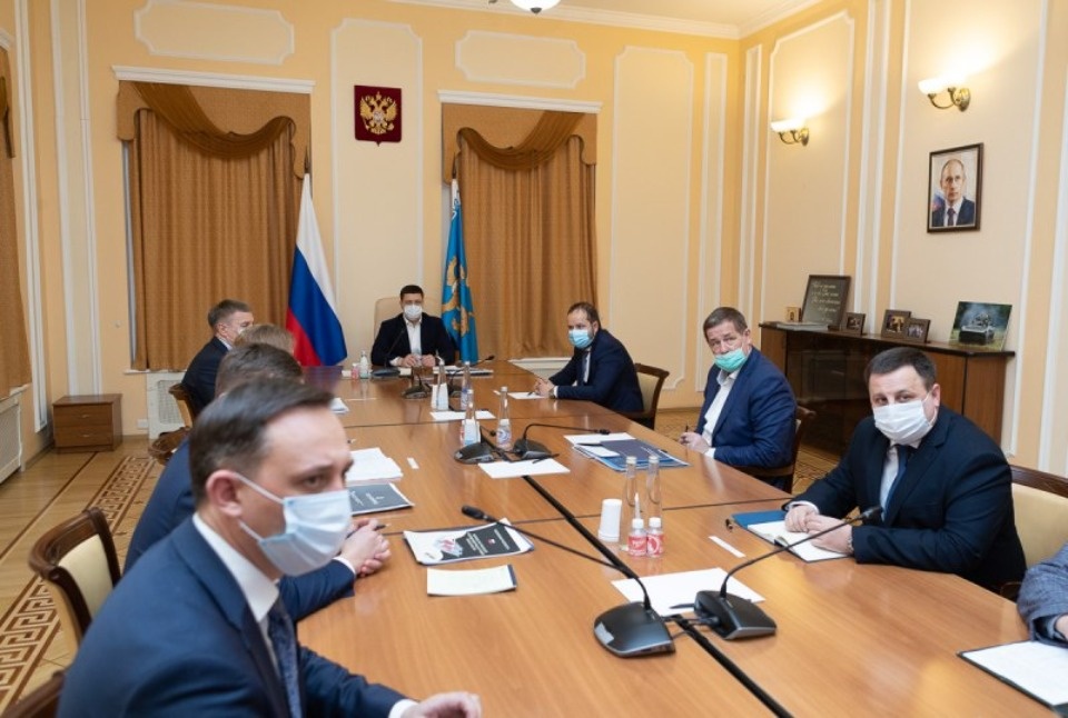 Внедрение перспективных техразработок рассмотрели на совещании губернатора Псковской области