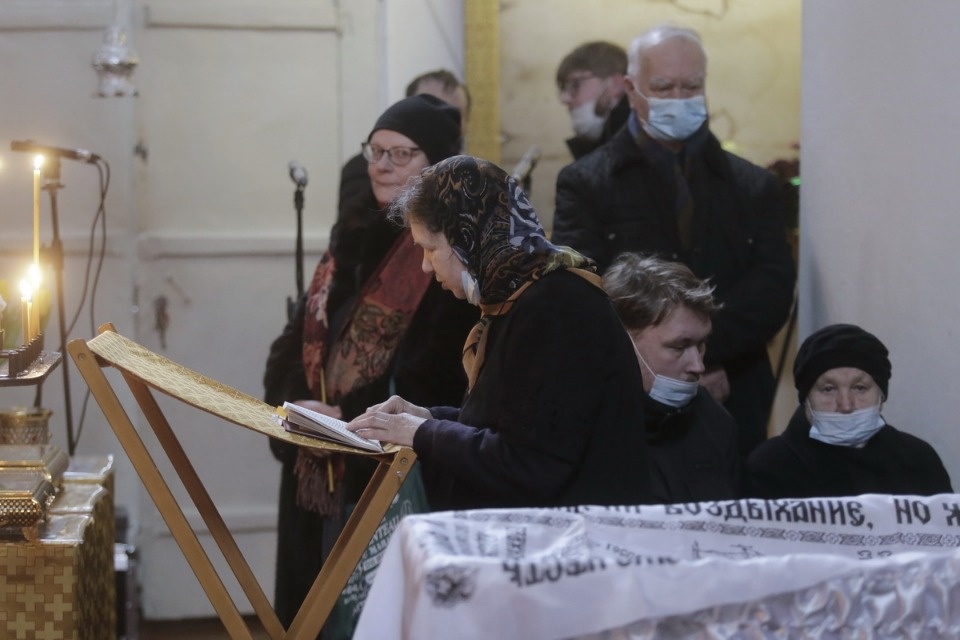 Простились Простились