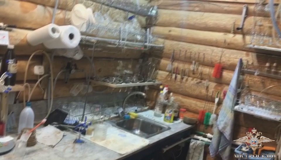 Четыре нарколаборатории выявлены в Псковской области в 2020 году