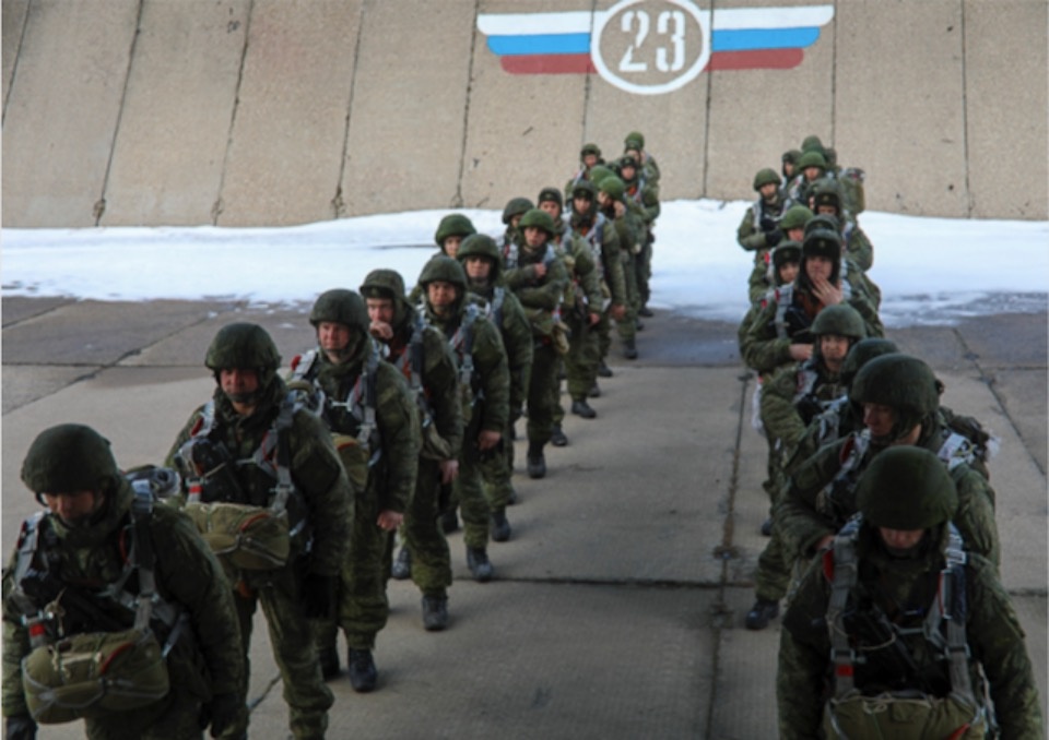 В Псковской области прошли учения экипажей военно-транспортной авиации