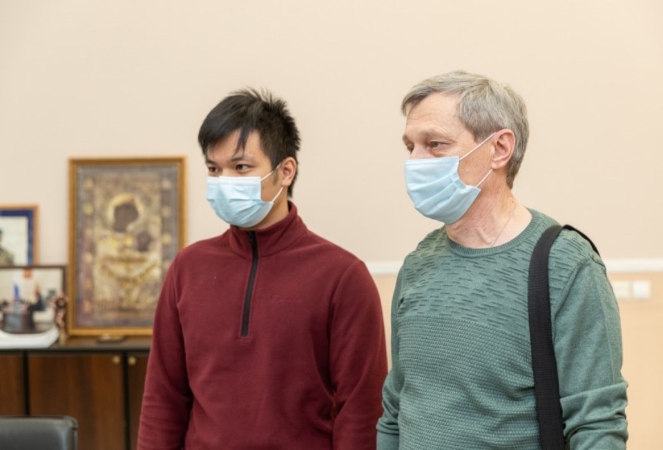 Еще два псковича получили благодарственные письма от администрации региона за спасение детей из реки Великой