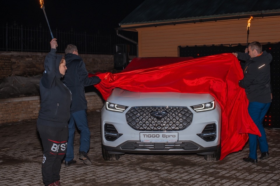 Новый городской кроссовер Chery Tiggo 8 Pro можно купить в Пскове