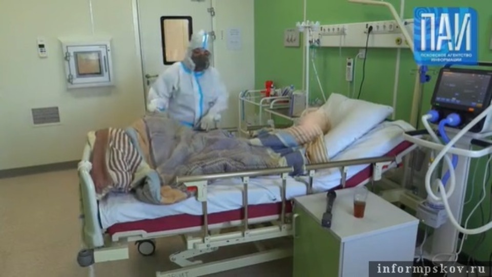 Каждый третий больной коронавирусом поступает в псковскую больницу в тяжёлом состоянии