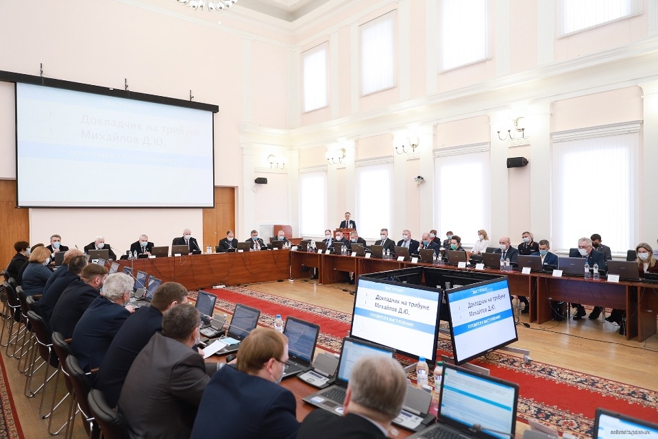 Бюджет Псковской области увеличился почти на три миллиарда рублей