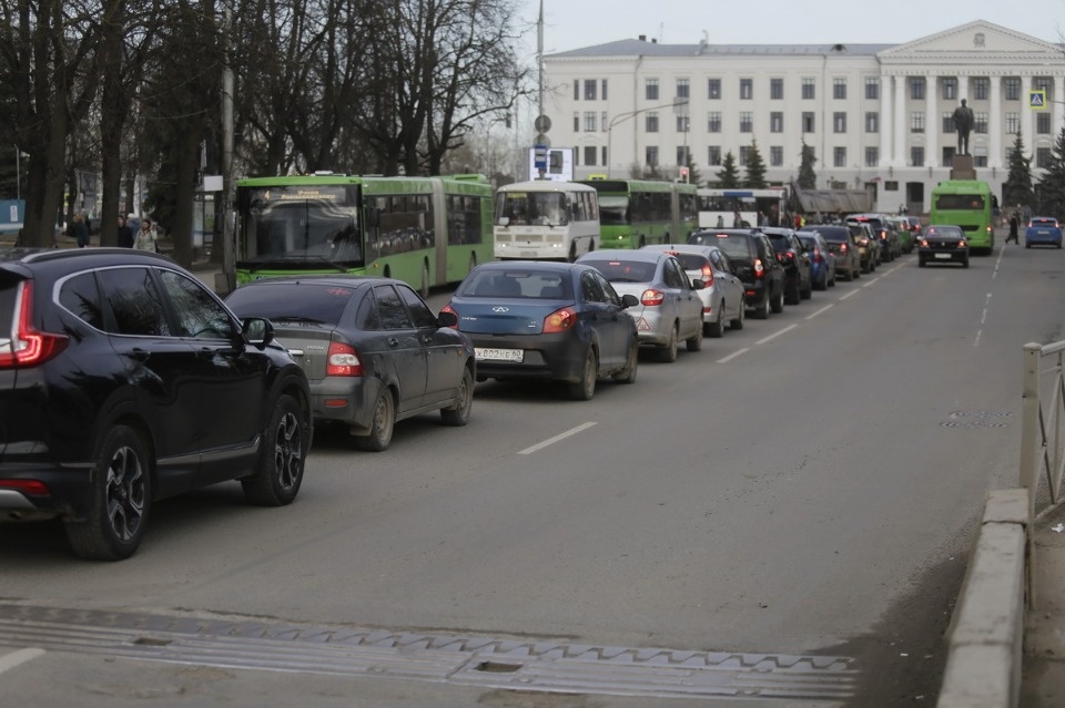 Перекрытие Октябрьского проспекта Перекрытие Октябрьского проспекта