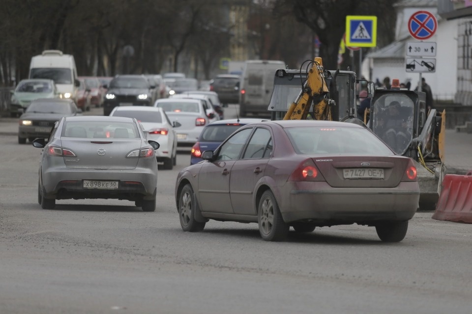 Перекрытие Октябрьского проспекта Перекрытие Октябрьского проспекта