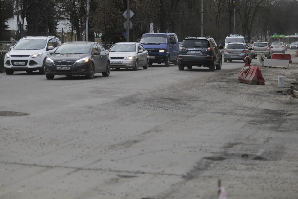 Перекрытие Октябрьского проспекта Перекрытие Октябрьского проспекта