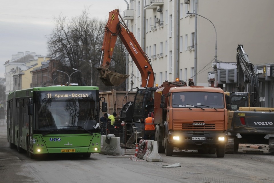 Перекрытие Октябрьского проспекта Перекрытие Октябрьского проспекта