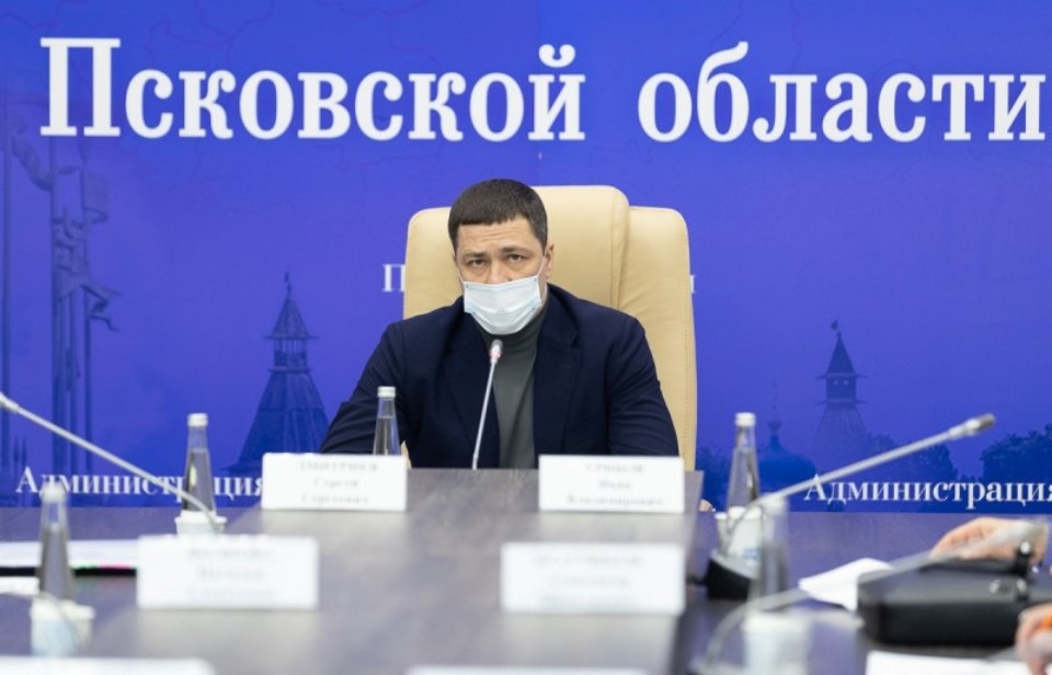 Михаил Ведерников поручил в районах ввести штрафы для нерадивых хозяев животных