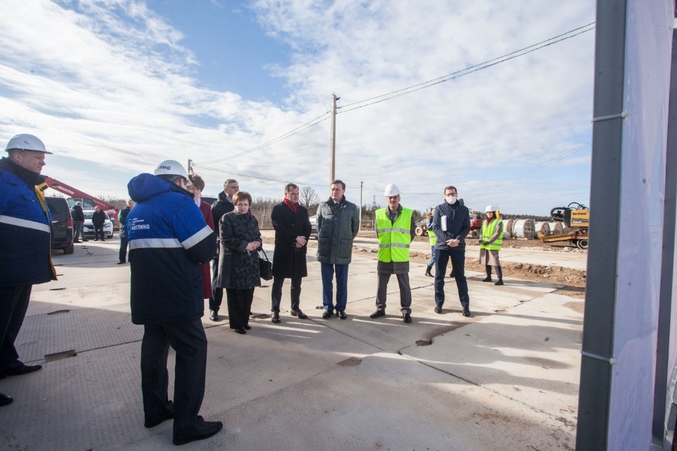 Члены Совета Федерации дали высокую оценку заводу «Титан-Полимер» в Пскове