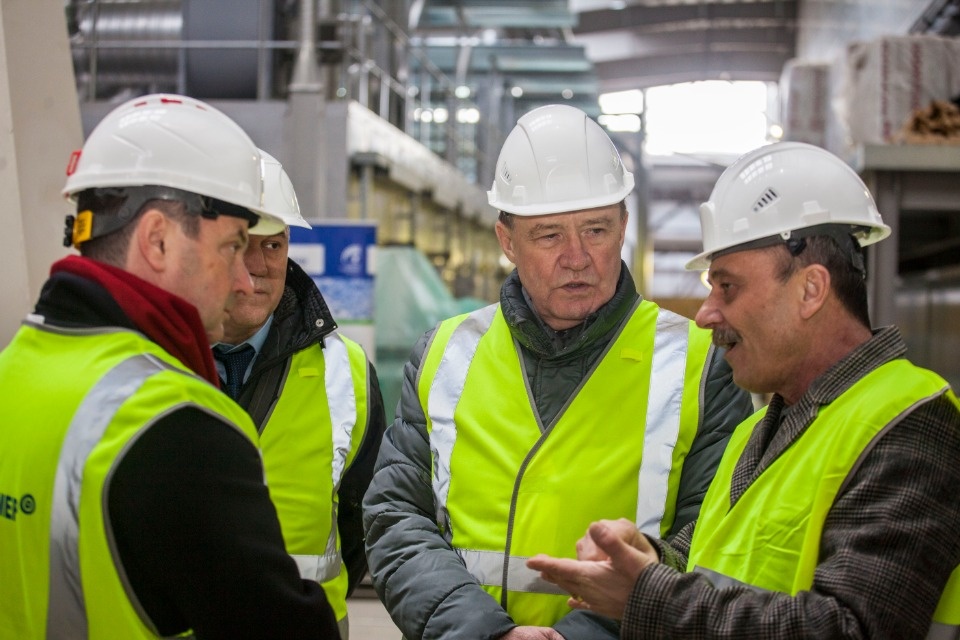 Члены Совета Федерации дали высокую оценку заводу «Титан-Полимер» в Пскове