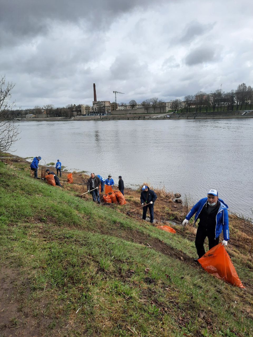 В Пскове дан старт Всероссийскому субботнику