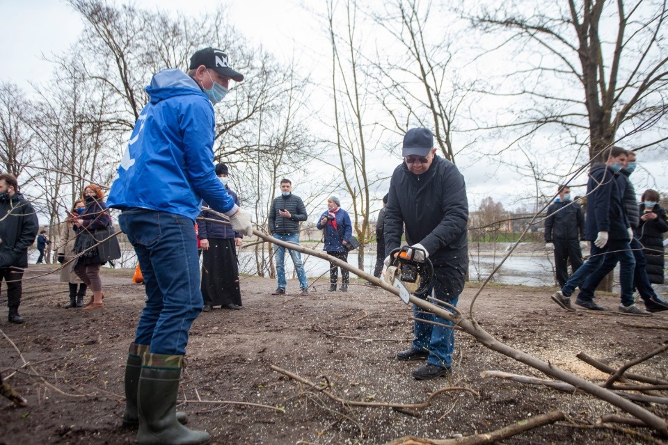 «Слава труду!»