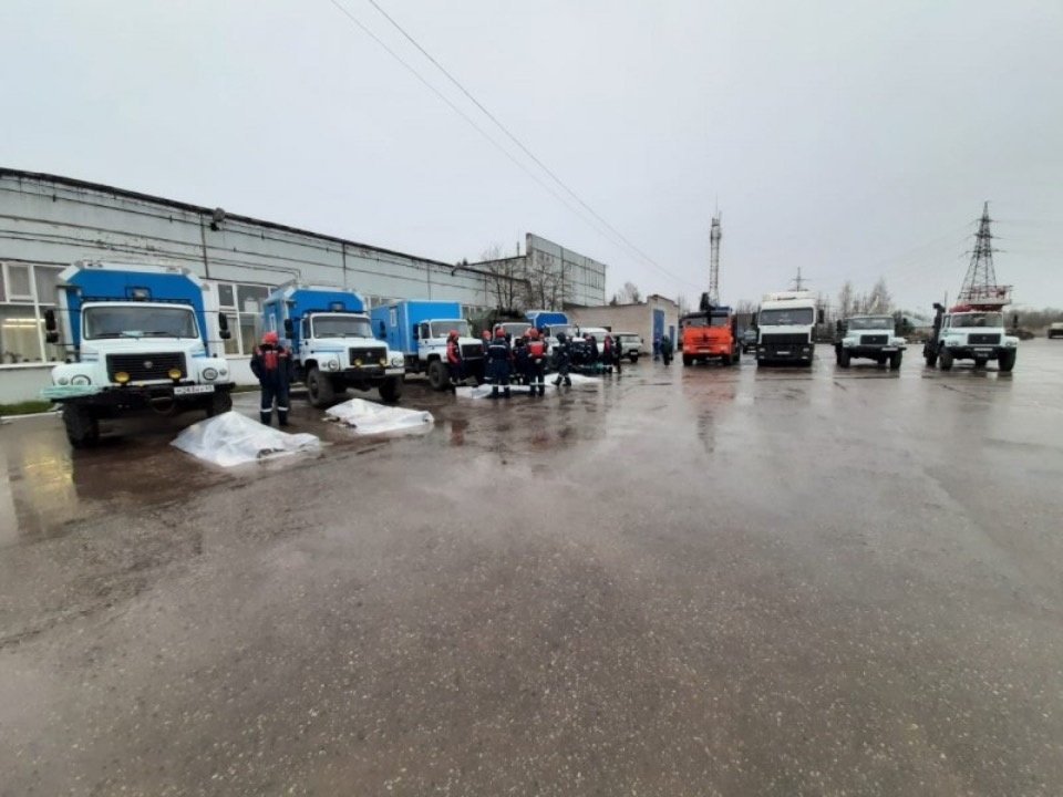 Михаил Ведерников принял участие в учениях энергетиков по устранению последствий стихии 