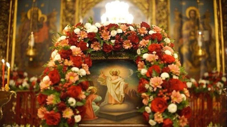 Михаил Ведерников: Пасха даёт нам уверенность, что за любыми трудностями настанет время радости Михаил Ведерников: Пасха даёт нам уверенность, что за любыми трудностями настанет время радости