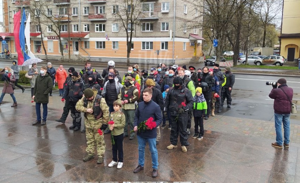 В Псков прибыли участники международного мотомарша «Дороги Победы 2021 — дорога домой!»