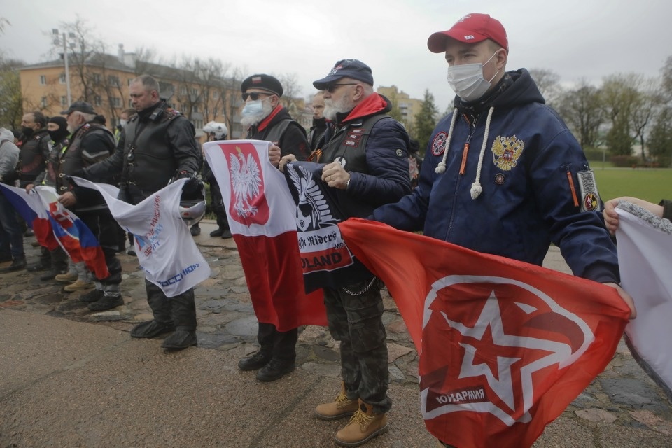 Дорогами Победы