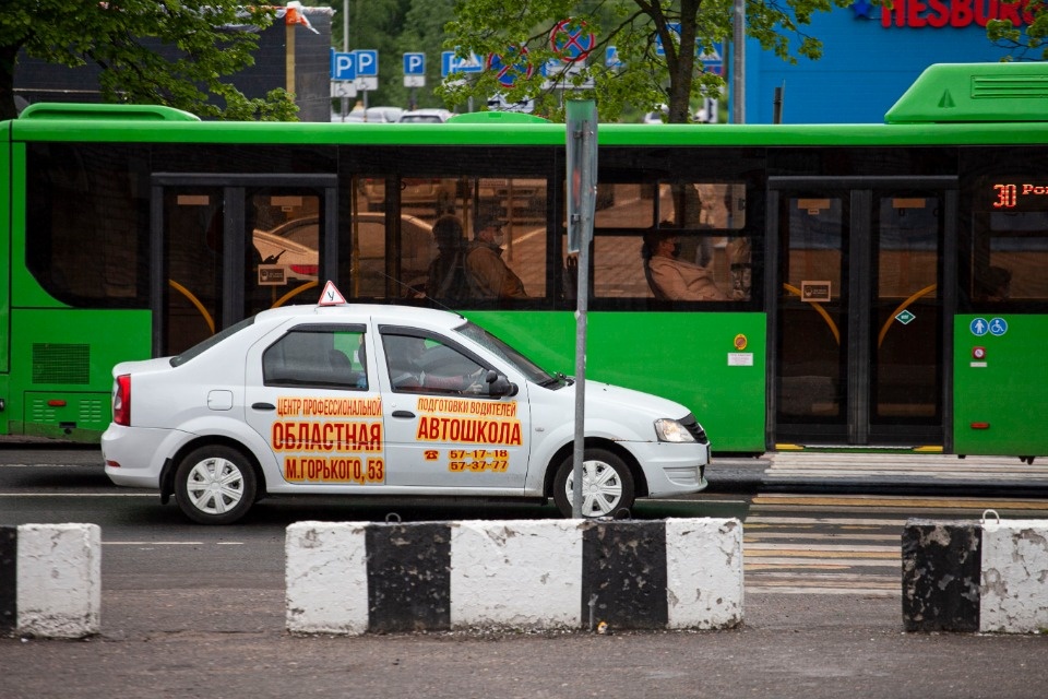Псковичка рассказала, как автошколы обманывают учеников