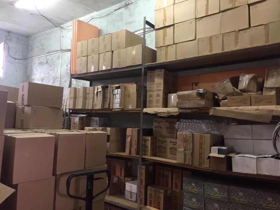 Спиртосодержащую продукцию продавали под видом элитного алкоголя в Себежском районе