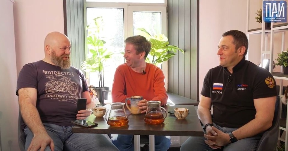 Отчет губернатора, праймериз «Единой России» и Лукашенко обсудили ведущие «Псковского телеграма»