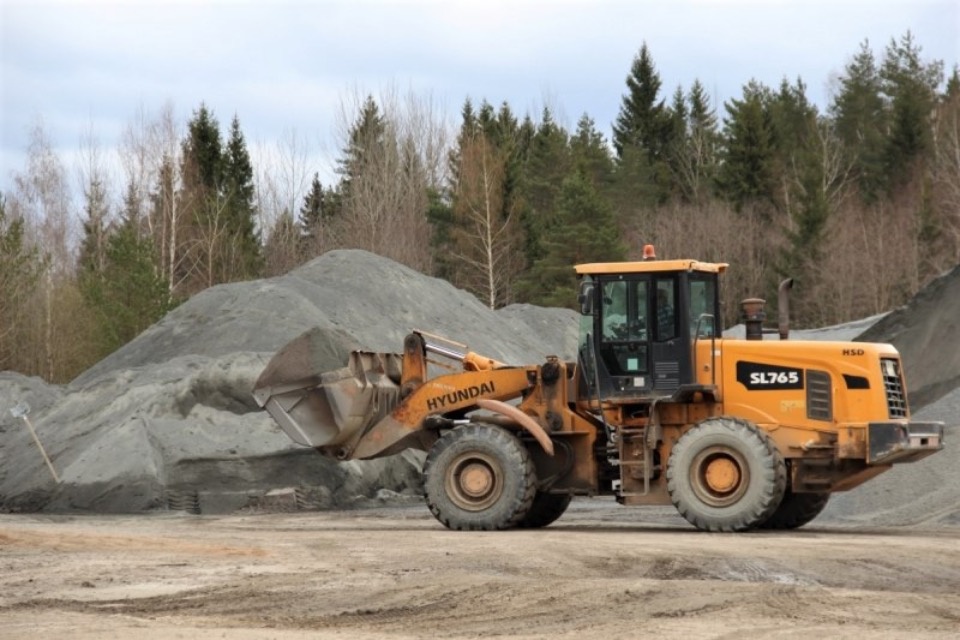 Асфальтобетонный завод в Псковской области переоборудовали по новому ГОСТу