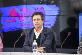 Воспитание театром