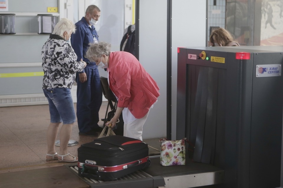 Полетели на юг Полетели на юг