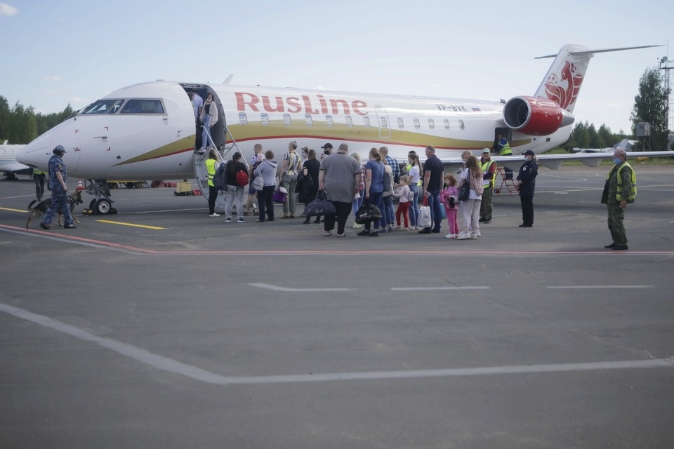 Полетели на юг Полетели на юг