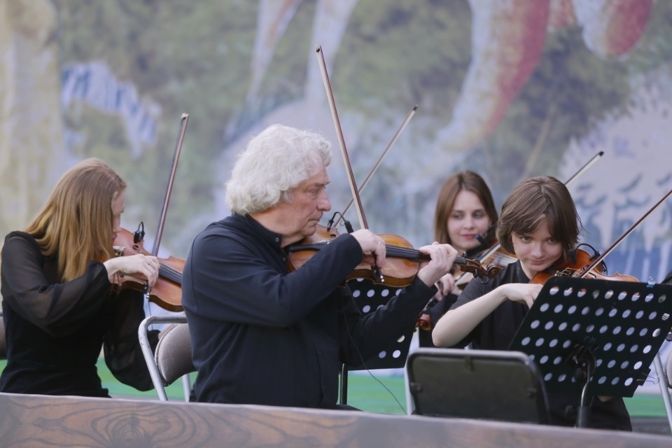 Пушкин жив Пушкин жив