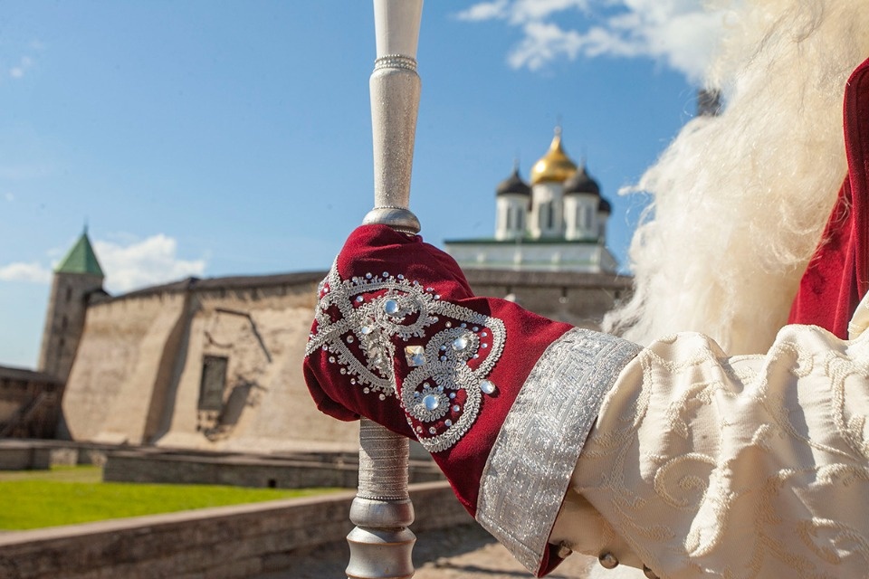 Мороз и солнце Мороз и солнце